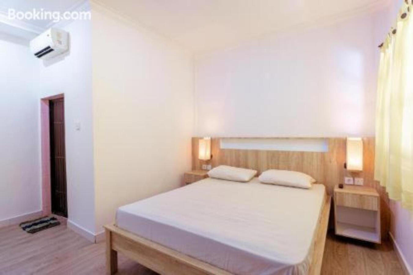 Segara Sadhu Inn Kuta By Ecommerceloka Εξωτερικό φωτογραφία