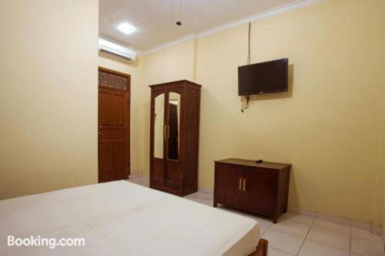 Segara Sadhu Inn Kuta By Ecommerceloka Εξωτερικό φωτογραφία