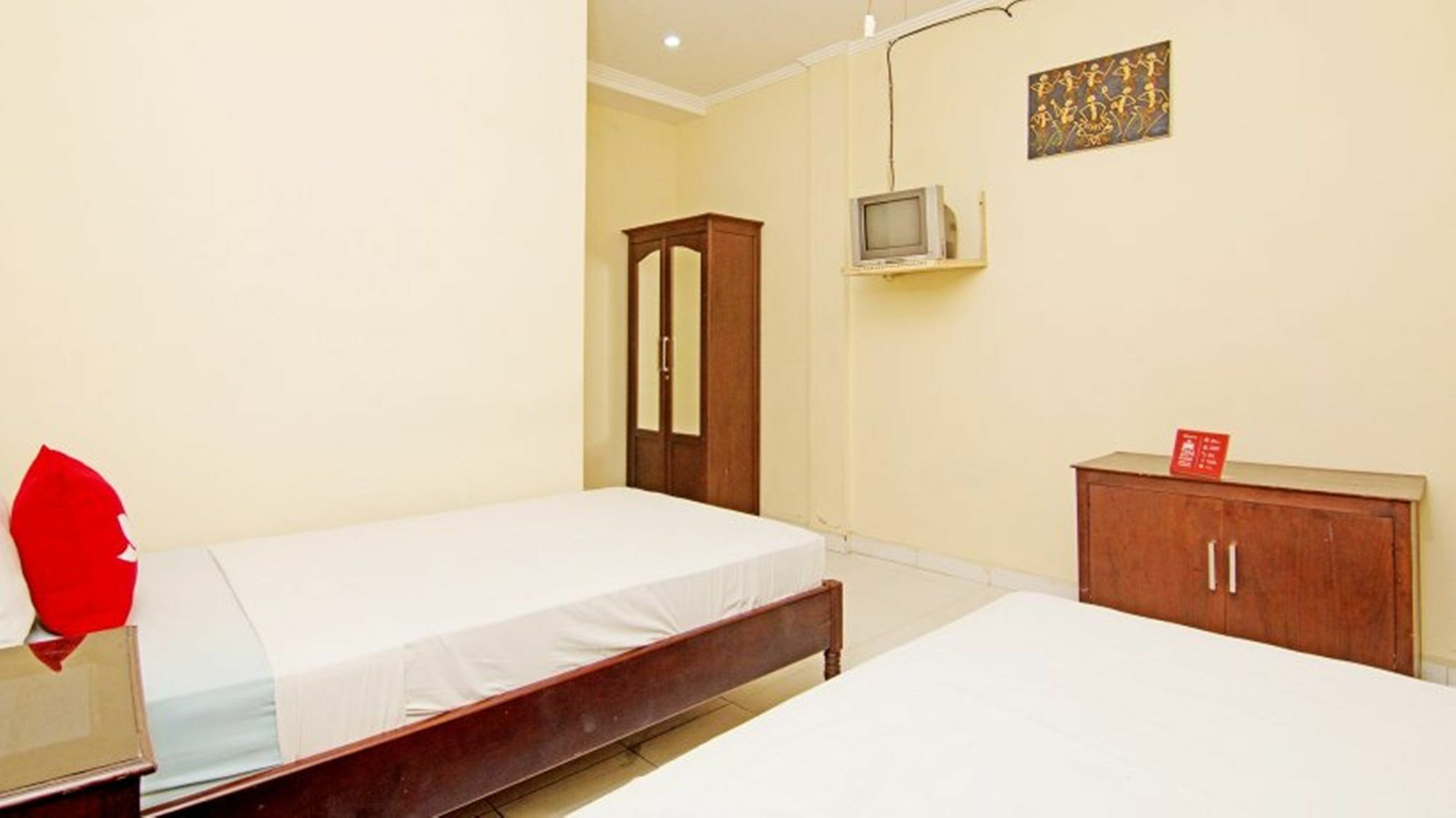 Segara Sadhu Inn Kuta By Ecommerceloka Εξωτερικό φωτογραφία
