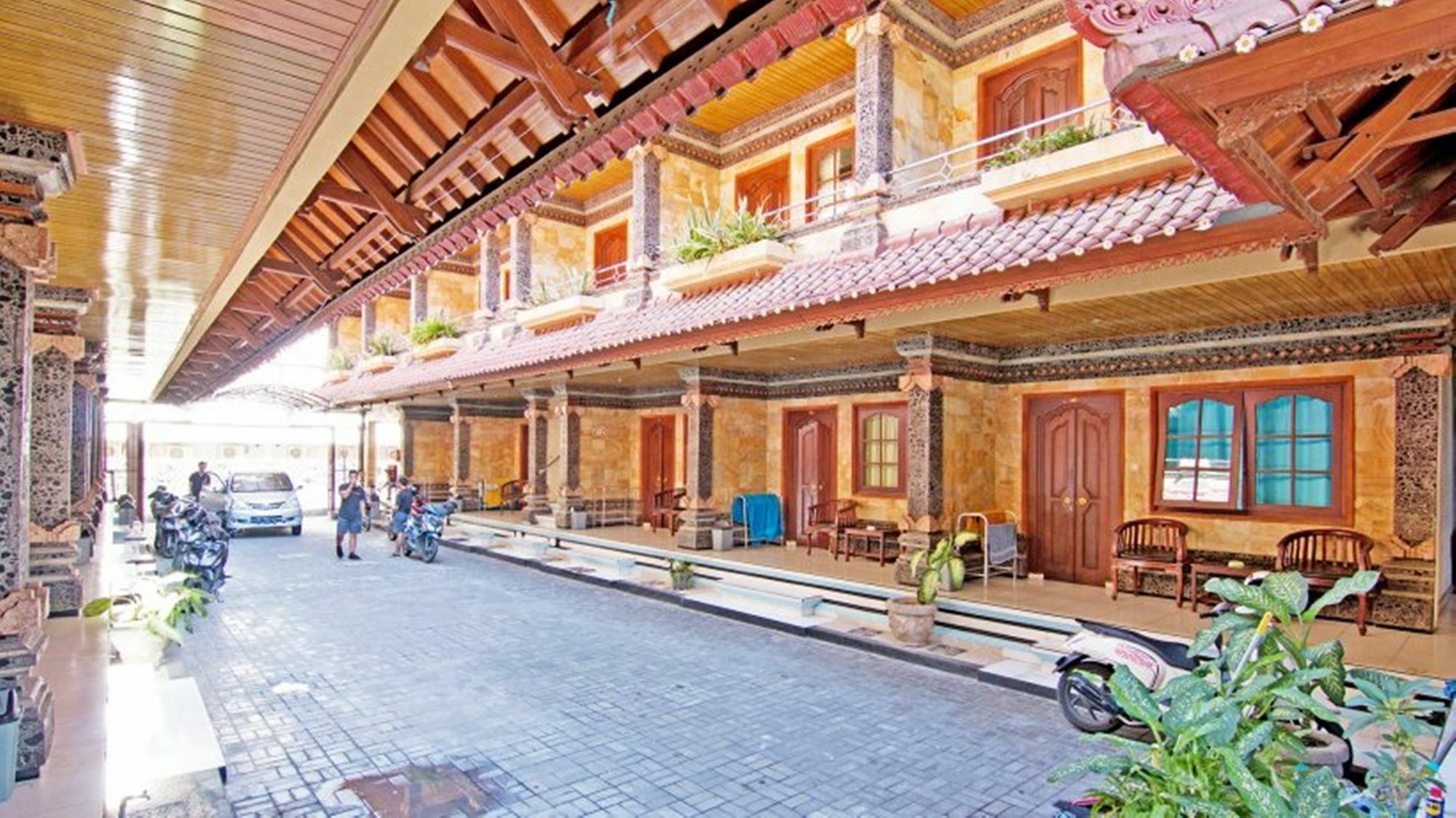 Segara Sadhu Inn Kuta By Ecommerceloka Εξωτερικό φωτογραφία