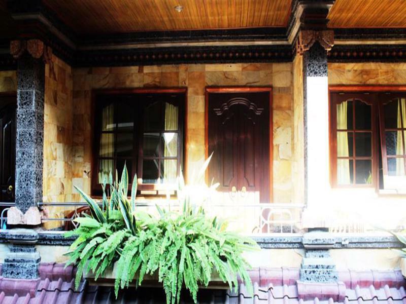 Segara Sadhu Inn Kuta By Ecommerceloka Εξωτερικό φωτογραφία
